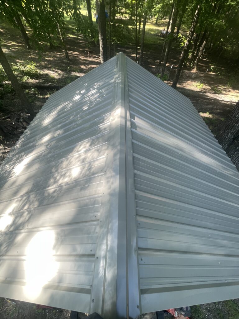 Metal Roof Installation in Bauxite — bauxite handyman