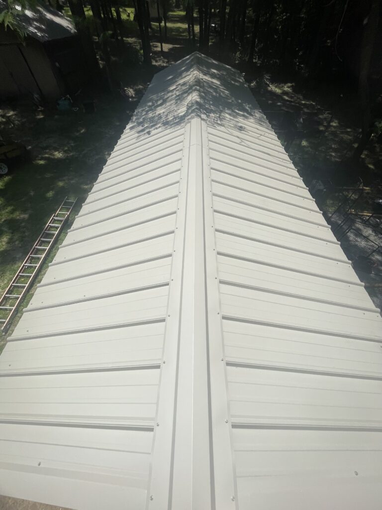 Metal Roof Installation in Bauxite — gambrel roof installation